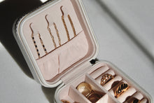 Load image into Gallery viewer, small travel jewelry case