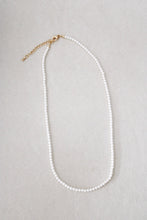 Load image into Gallery viewer, pearl necklace
