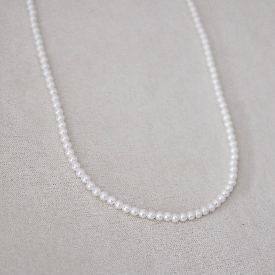 pearl necklace