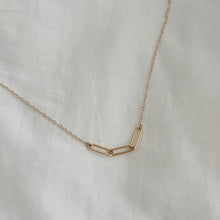 Load image into Gallery viewer, linked necklace
