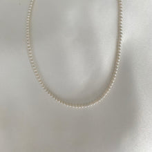 Load image into Gallery viewer, pearl choker
