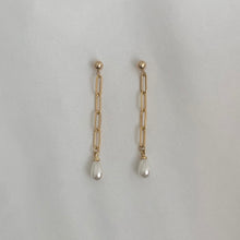 Load image into Gallery viewer, victoria drop earrings
