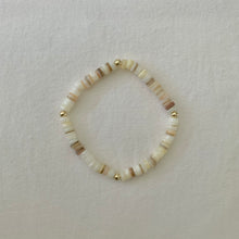 Load image into Gallery viewer, puka shell bracelet
